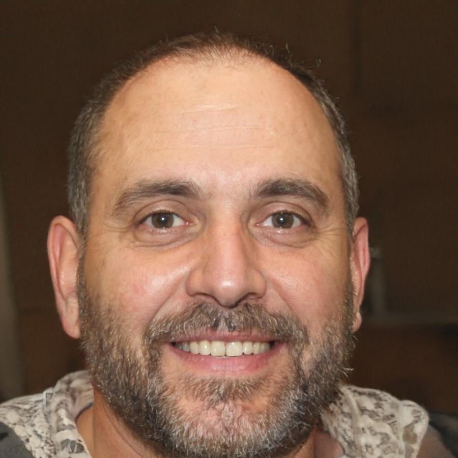 Thomas Mercier, instructeur principal de développement front-end